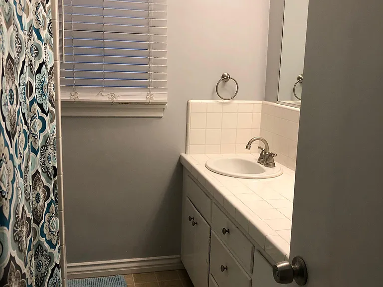 639 E Santa Anita Ave — Photo 5