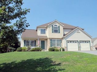 4 Carley Pl, Lititz, PA 17543
