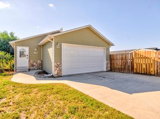 1782 Holmes Ave, Sheridan, WY 82801