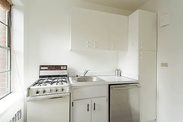 Sold by Venture Equity Partners | media 22