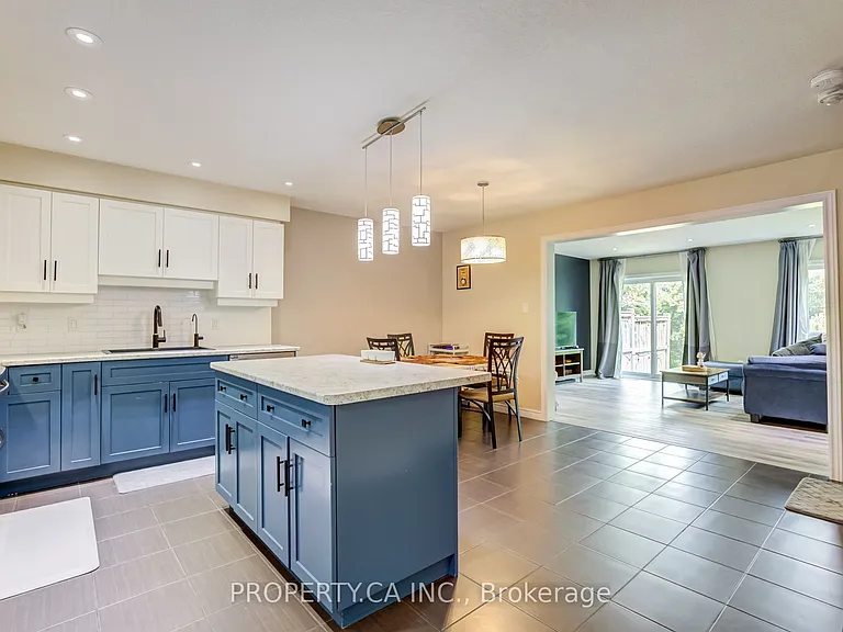 14 Amos Dr #2 — Photo 10