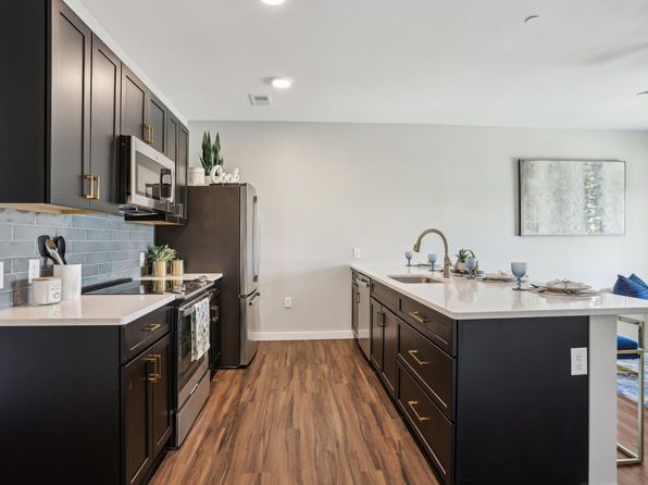 420 N Main St #504