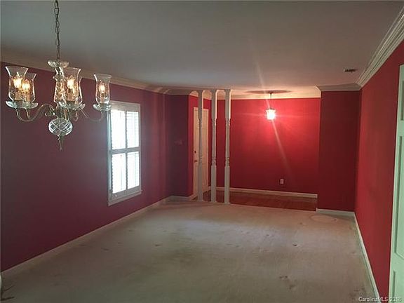5th image of 1811 Summerhill Dr