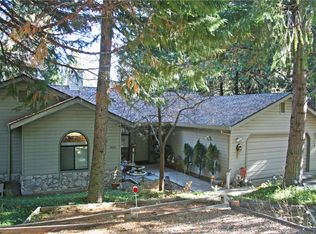 3726 Garnet Rd, Pollock Pines, CA 95726