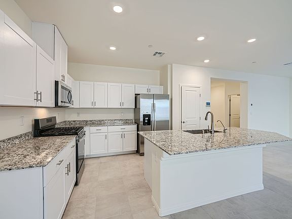 4th image of 7207 Alabaster Peak St