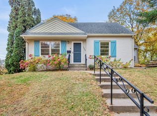 1224 Sargent Ave, Saint Paul, MN 55105