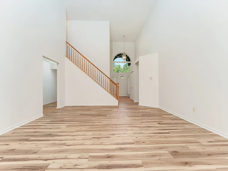 3172 Birchwood Ct — Photo 11