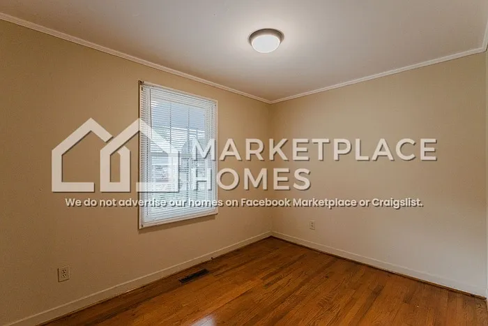 624 S Pine St — Photo 17