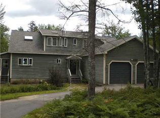 2 S Hotchkiss Ln, Bridgton, ME 04009