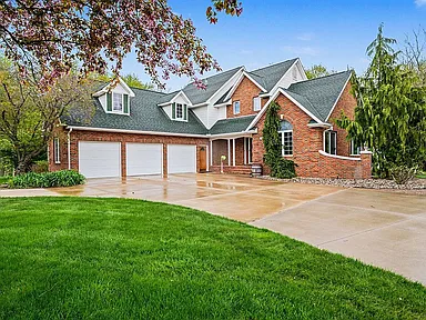 3095 S Nine Mile Rd — exterior photo