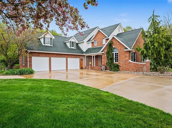 3095 S Nine Mile Rd, Auburn, MI 48611