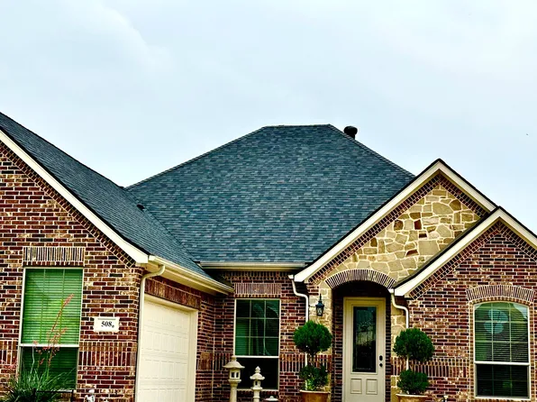 508 Sky View Ct, Burleson, TX 76028