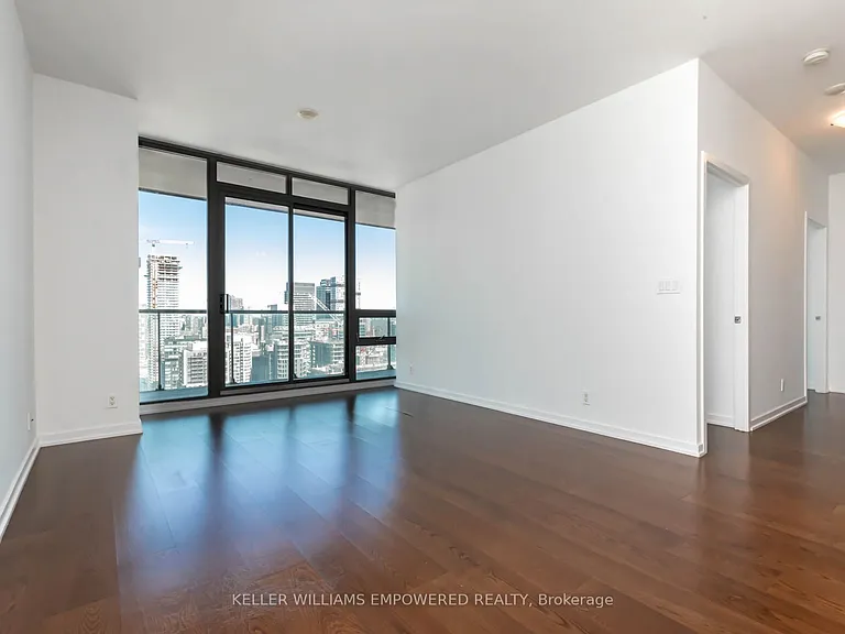 33 Lombard St #3603 — Photo 6