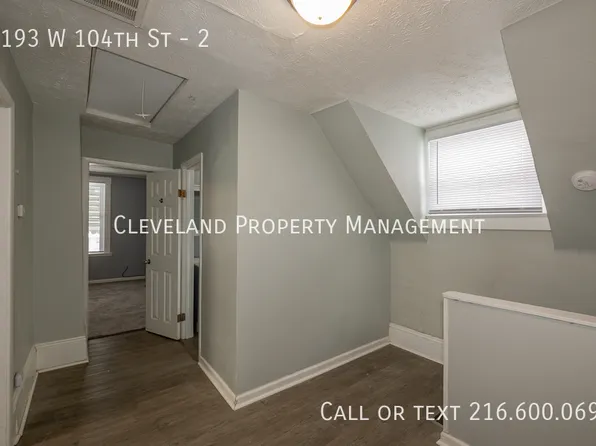 2193 W 104th St, Cleveland, OH