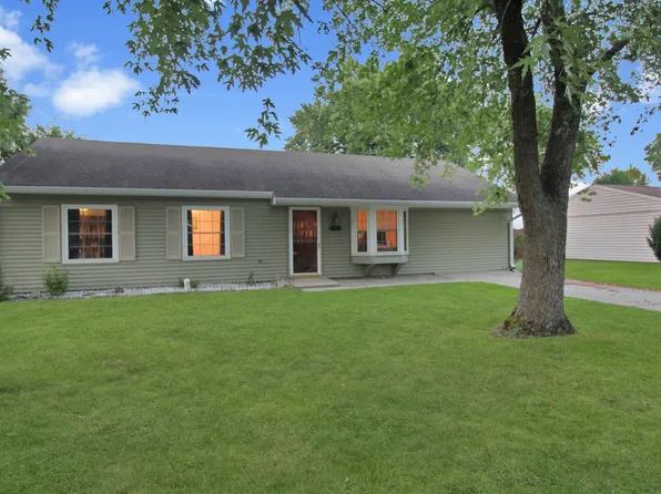 214 Depot Ct, Bargersville, IN 46106
