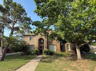 519 Summertree Dr, Keller, TX 76248