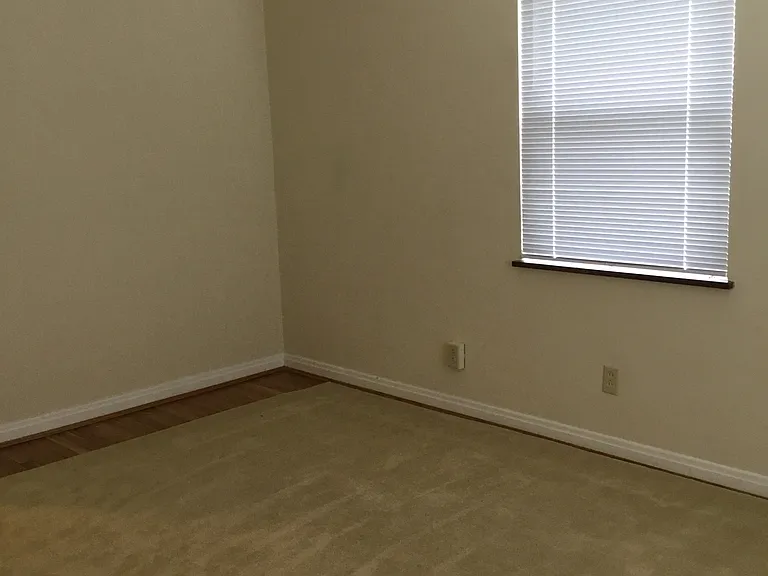 3921 Saint James Ave #1 — Photo 2