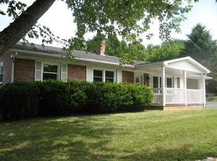 6746 Carrollton Pike, Galax, VA 24333