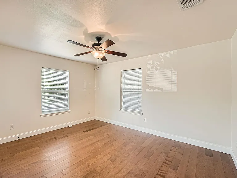2929 E Martin Luther King Jr Blvd — Photo 8