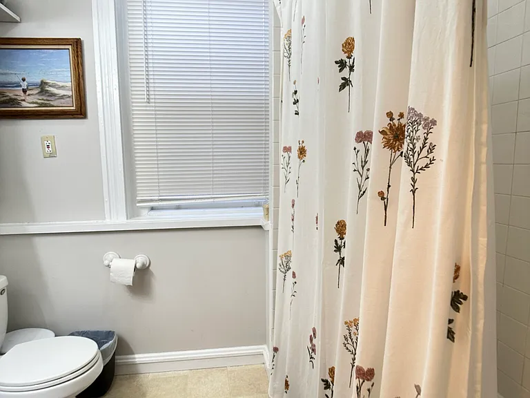 1 Linden St #4B — Photo 4
