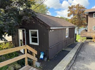 164A Shore Dr, Winsted, CT 06098