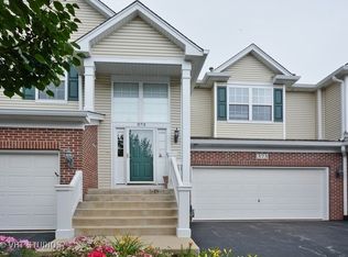 373 Ridge Rd, North Aurora, IL 60542