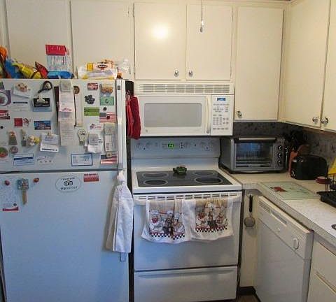 5th image of 8876 La Riviera Dr Unit F