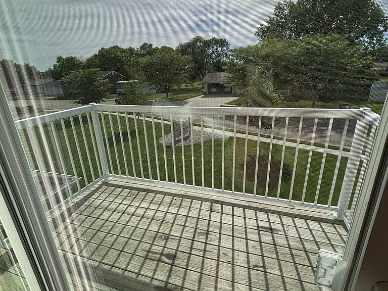 902 N High St #106 — Photo 10