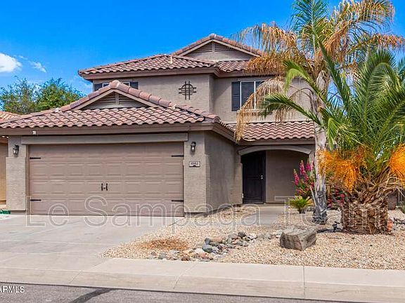 2nd image of 1082 E Lakeview Dr