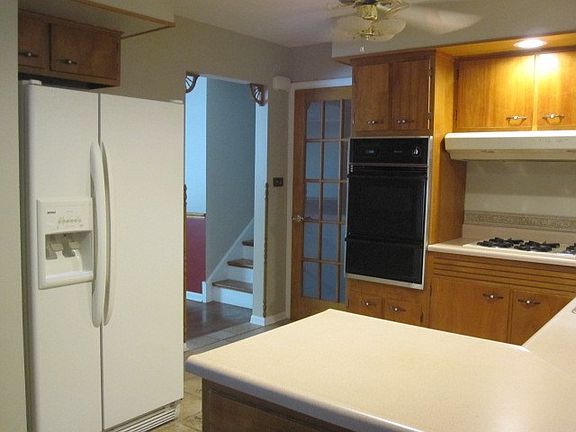 4th image of 304 Park Ave