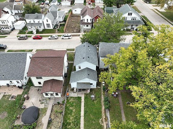 5th image of 313 W 6th St