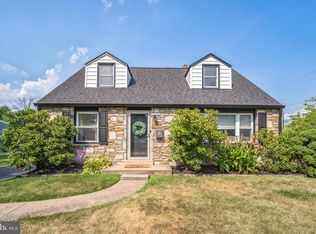 1201 Malinda Rd, Oreland, PA 19075