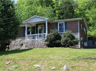 356 Lou Dr, Smithville, TN 37166