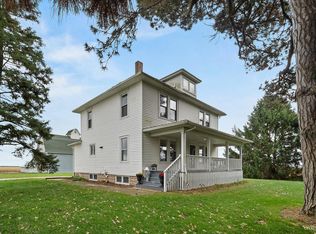 10046 Crego Rd, Waterman, IL 60556