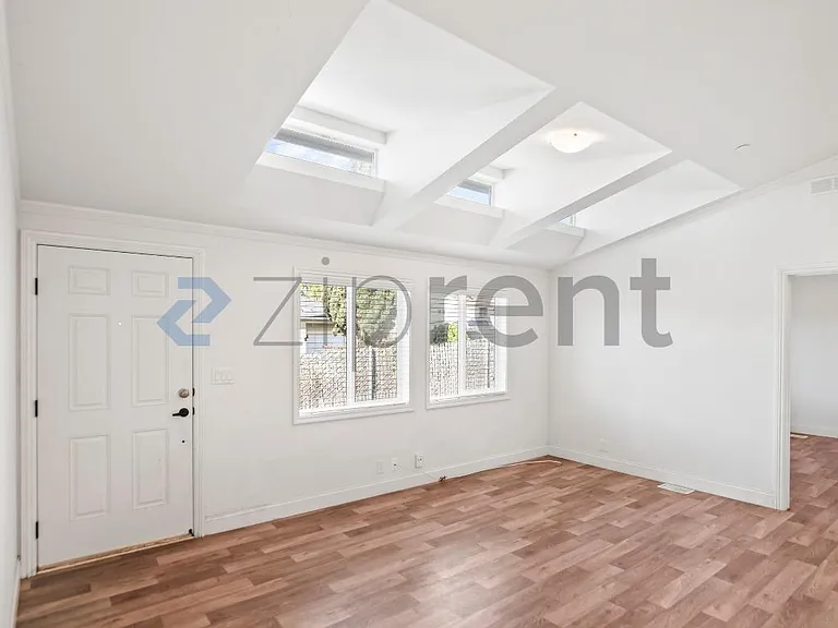 2838 Romagnolo St #A — Photo 5