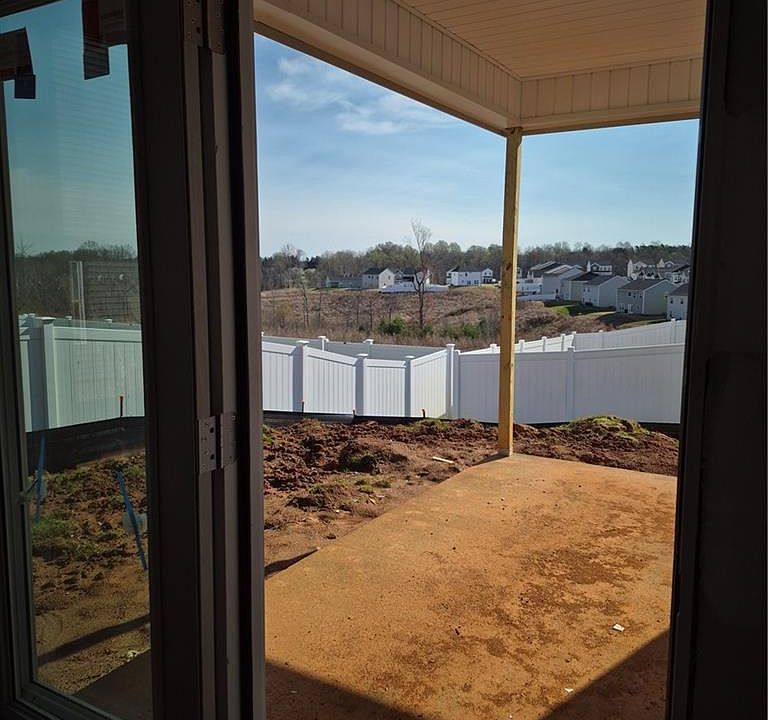 2nd image of 4742 Bell West Dr