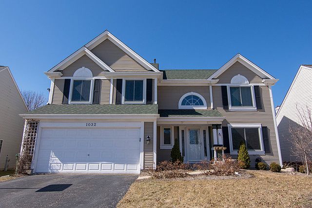 1st image of 1032 Norfolk Ln