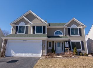 1032 Norfolk Ln, Grayslake, IL 60030
