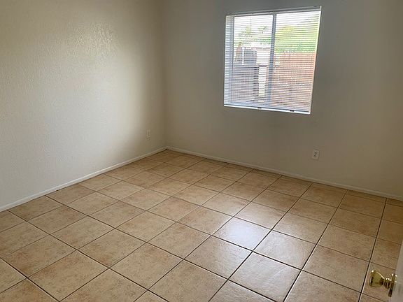 4th image of 10219 N 12th Ave APT 3