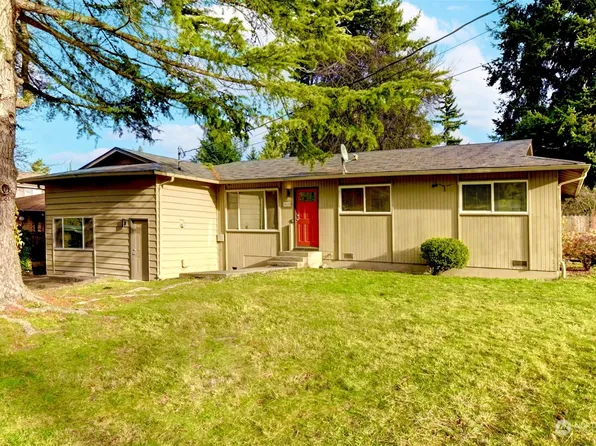 5029 10th Place W, Everett, WA 98203