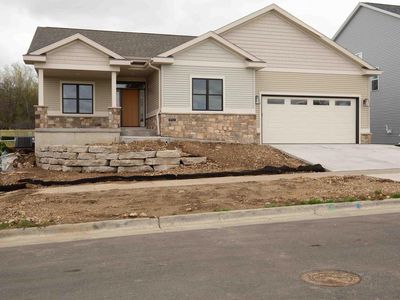 9711 Grey Kestrel Drive, Verona, WI, 53593