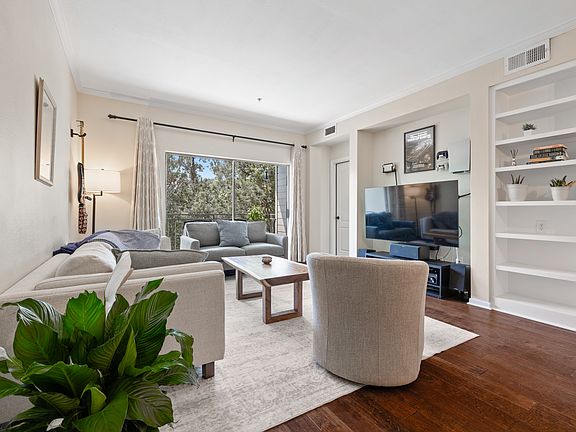 2nd image of 6000 Shepherd Mountain Cv Unit 302