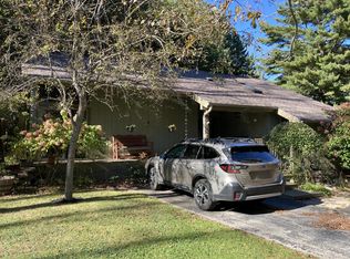 W1448 Dewitt Rd, Oostburg, WI 53070