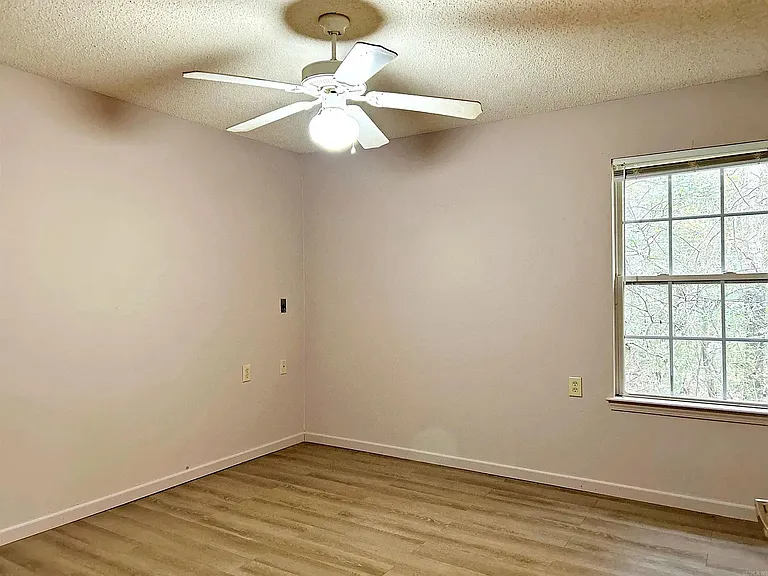 2 Micah Ln #15 — Photo 5