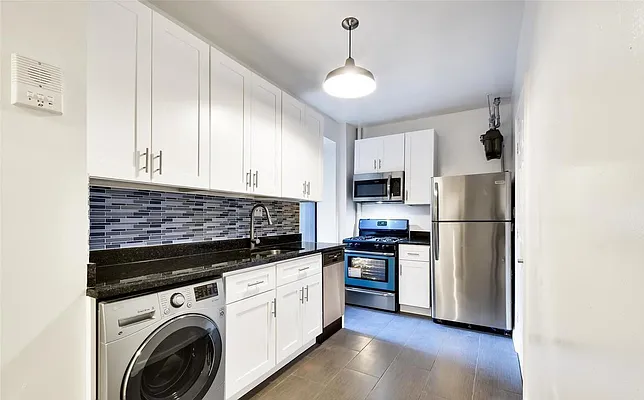 Rented by Trion Real Estate Management | media 3