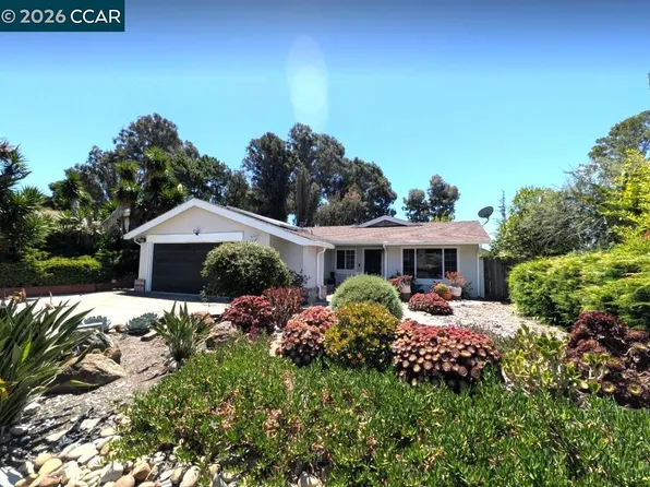 913 Seascape Cir, Rodeo, CA 94572