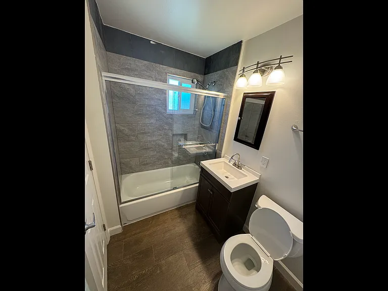 1126 Steinway Ave — Photo 13