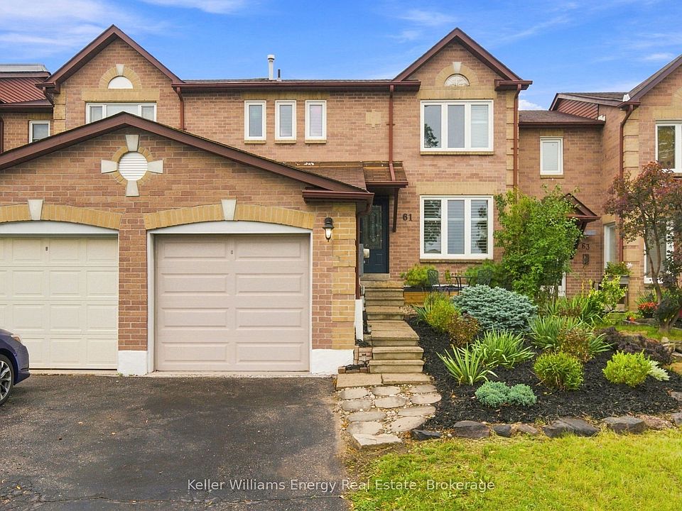1st image of 61 Fernbank Pl