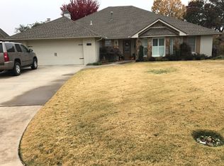 3614 Lakeshore Dr, Enid, OK 73703