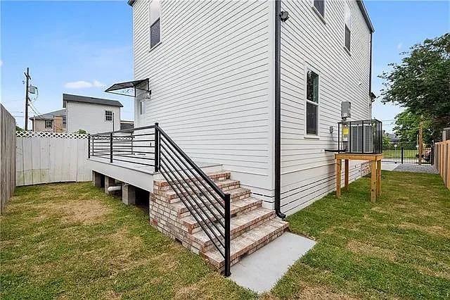 3016 S Saratoga St — Photo 15